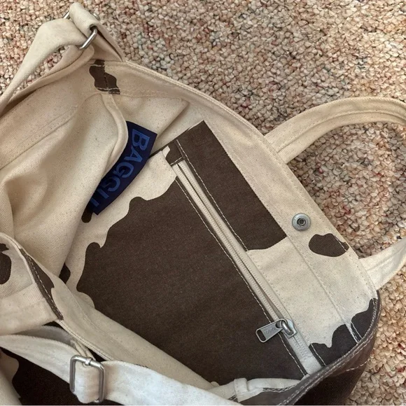 BAGGU cow print canvas tote - discontinued! Cross body - Picture 5 of 5